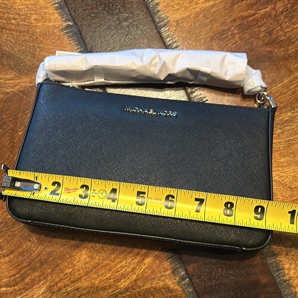 Michael Kors black small messenger/crossbody bag NWTs - Picture 8 of 10